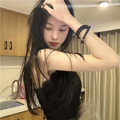 穿成女配后，公主她不伺候了